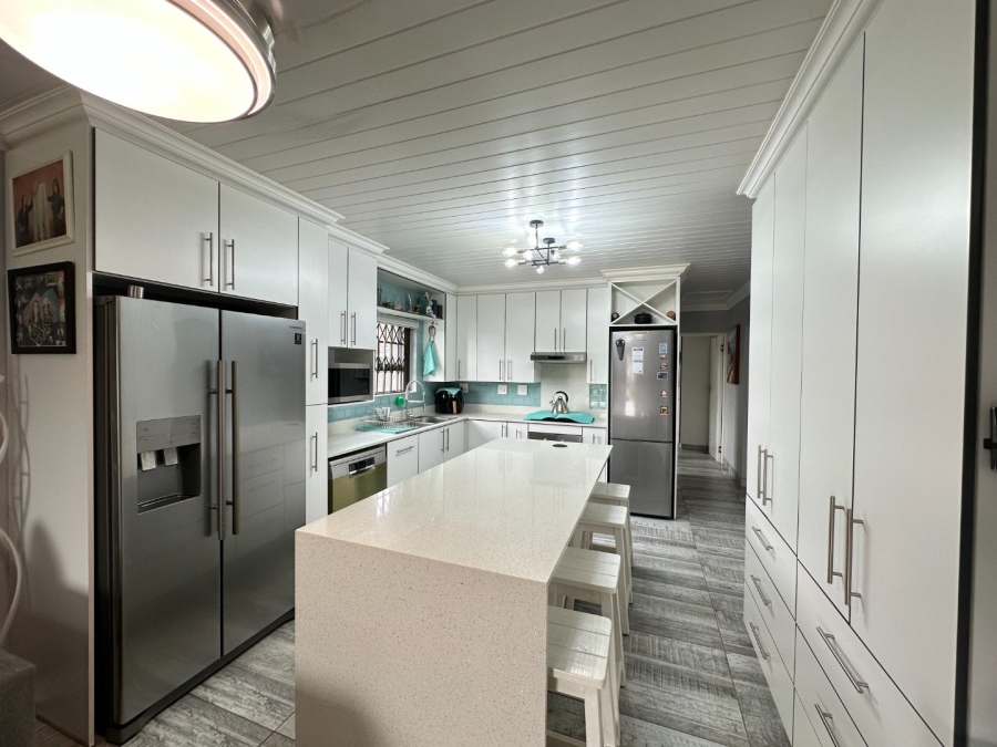 2 Bedroom Property for Sale in Island View Western Cape